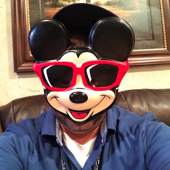 Meet your Posher, Daniel - Picture 1 of 1